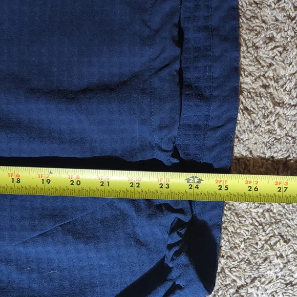 The North Face Men's Tekware™ Grid ¼-Zip jacket in navy - Picture 9 of 11